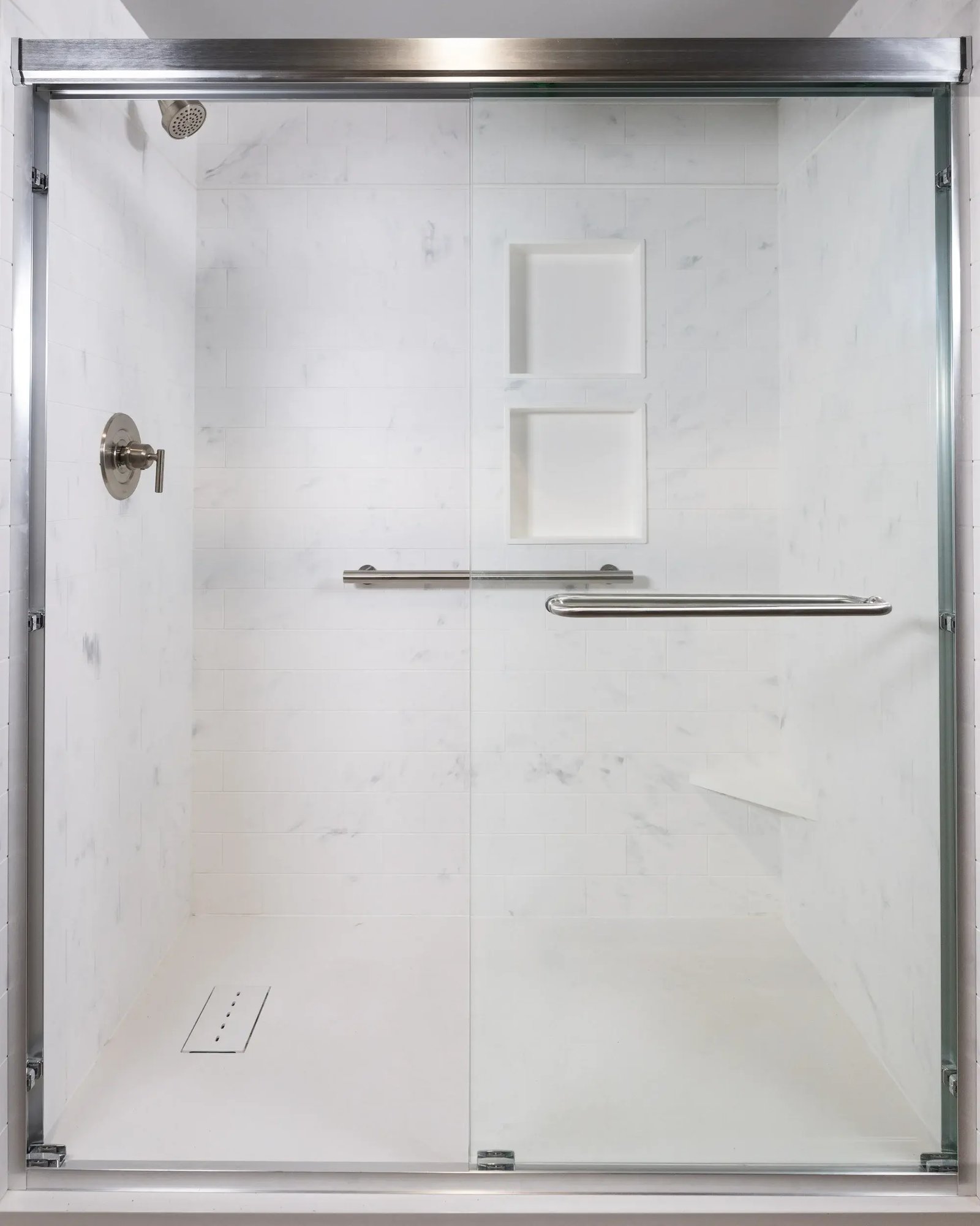 Bath Magic Showroom Mockup (1) - Large