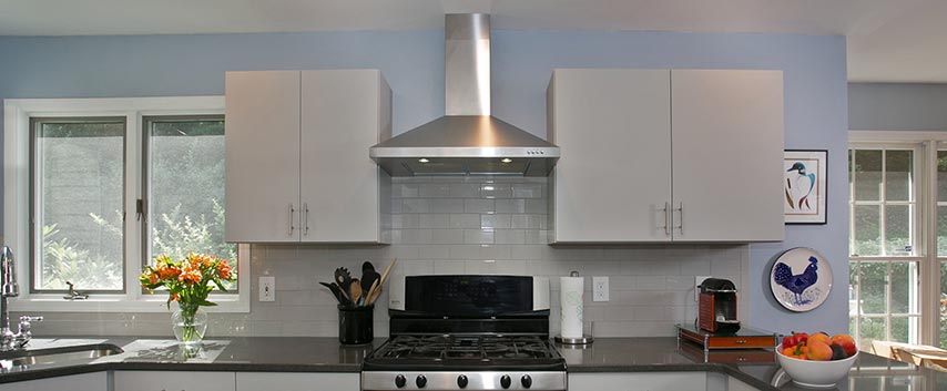 HOW TO CHOOSE YOUR NEW KITCHEN HOOD